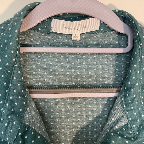 Eden & Olivia button down shirt - Picture 2 of 4